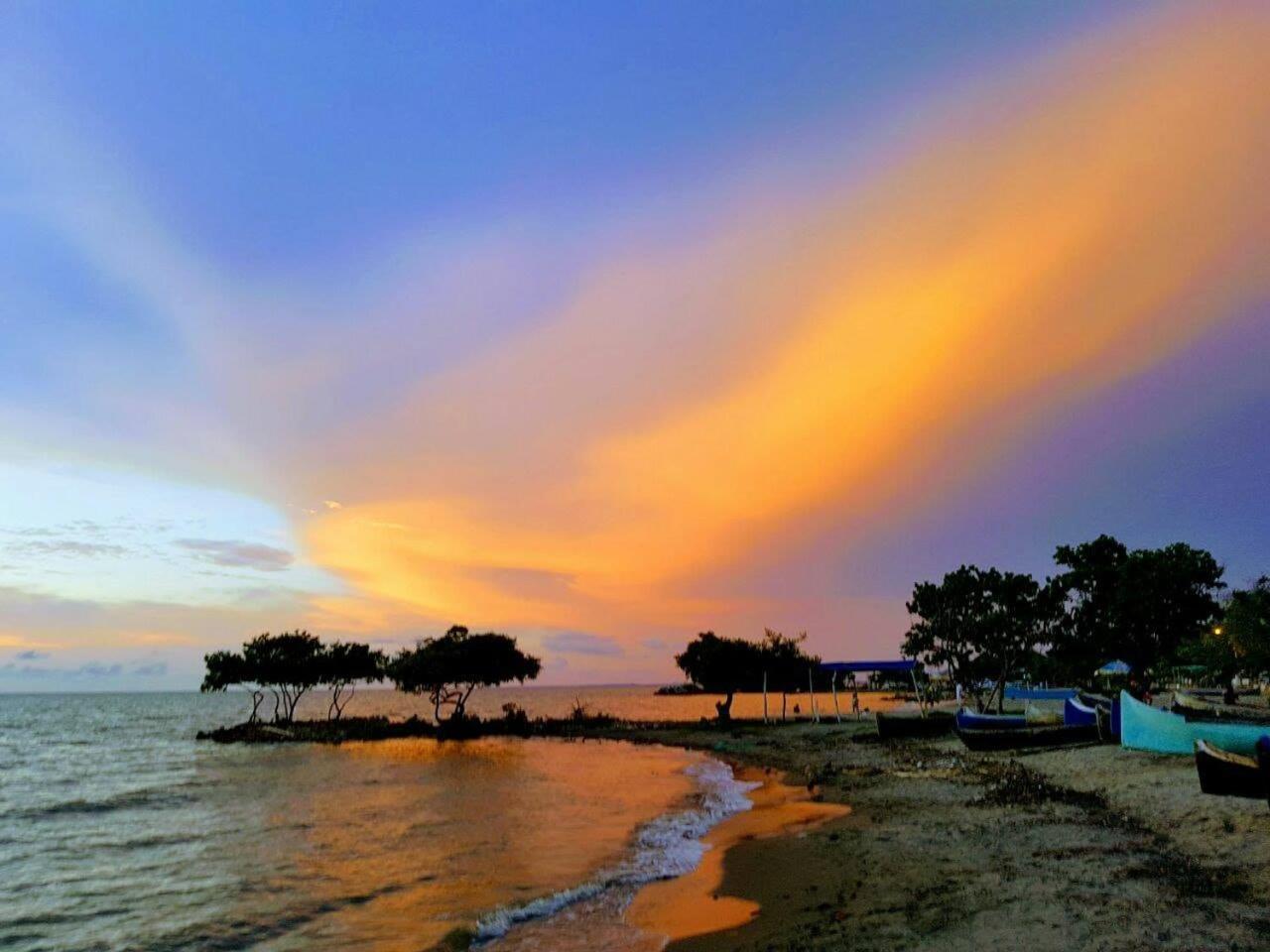 Costa De Vikingos Hotel Tolu Bagian luar foto